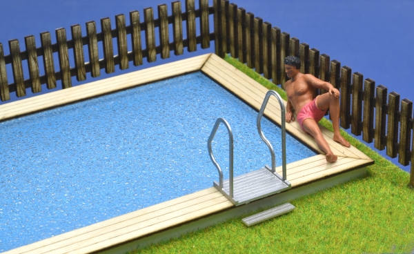 Garden Swimming Pool - 1